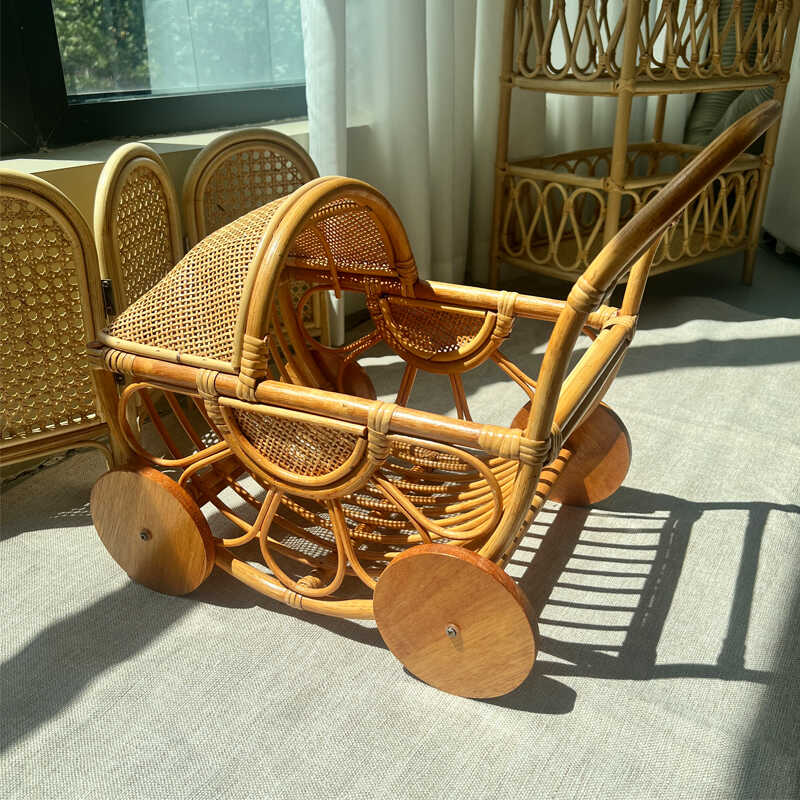 Passeggino in rattan intreccia - Baby Nursery Vintage recensione e prezzo